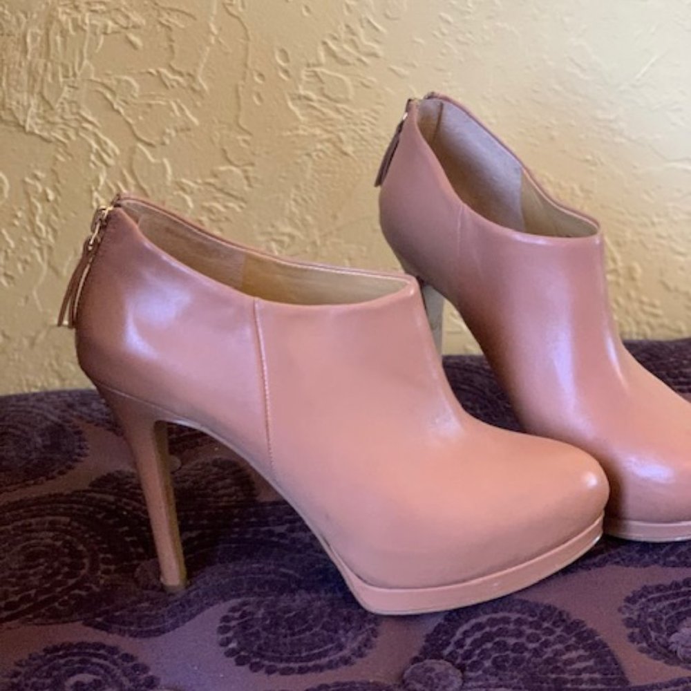 Nine West Half boot